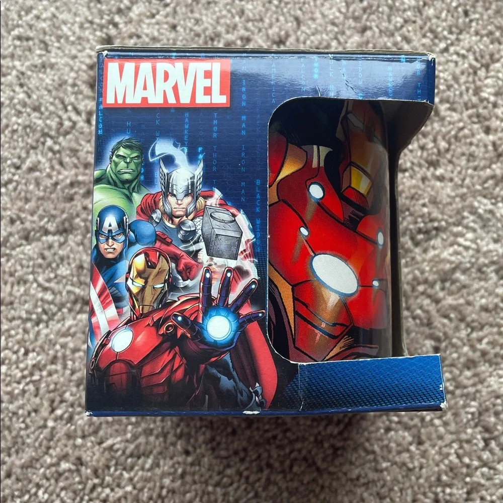 Marvel, Iron Man, Red and Gold Action Figure, Coffee mug
